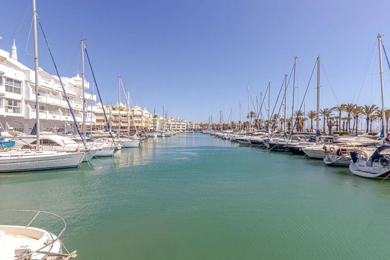 Luxury Waterfront Apartment Benalmádena Španělsko
